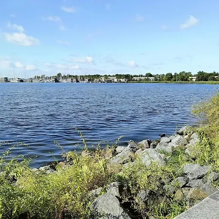 Blaues Haus, Apartment *